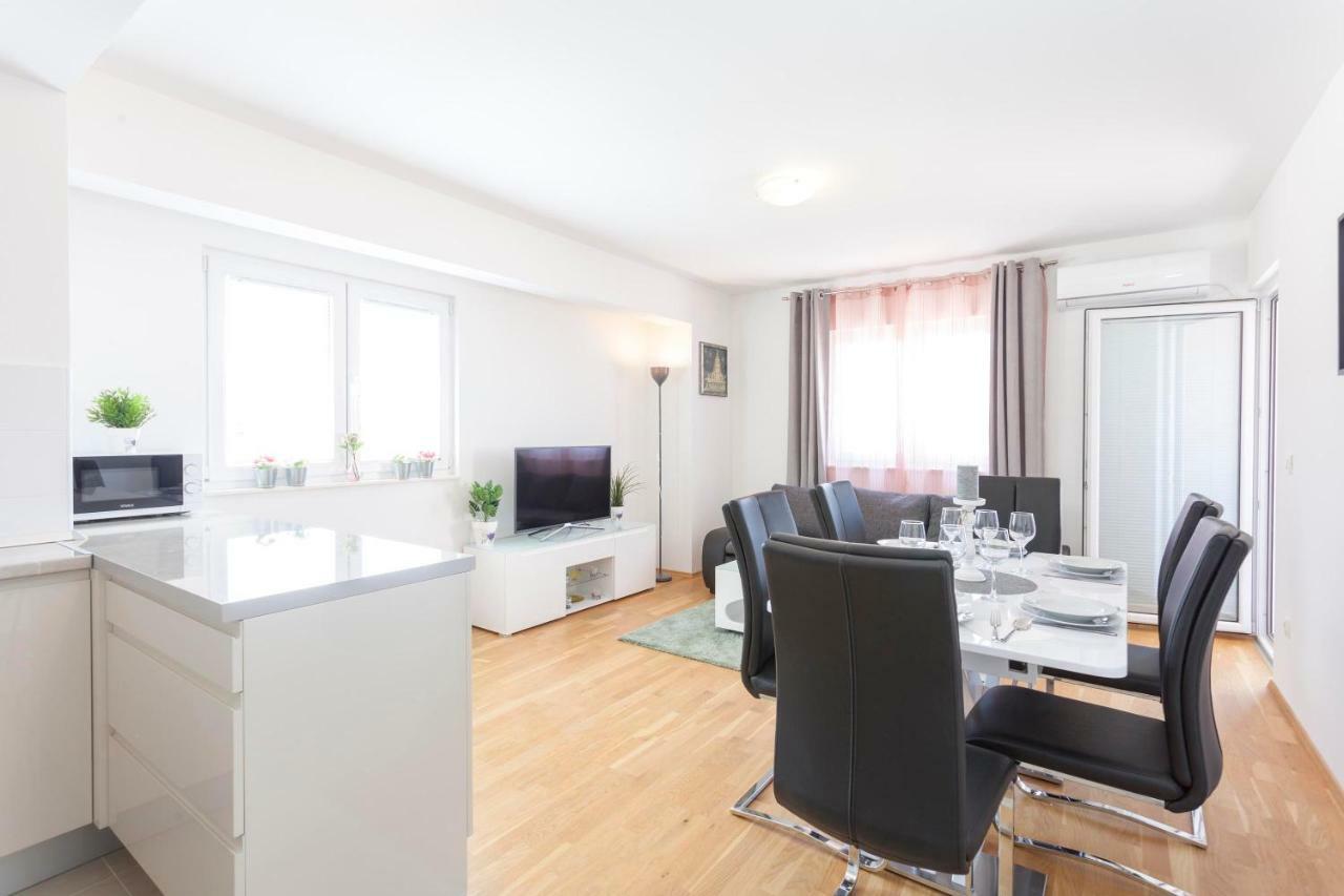 Apartments Dora マカルスカ エクステリア 写真